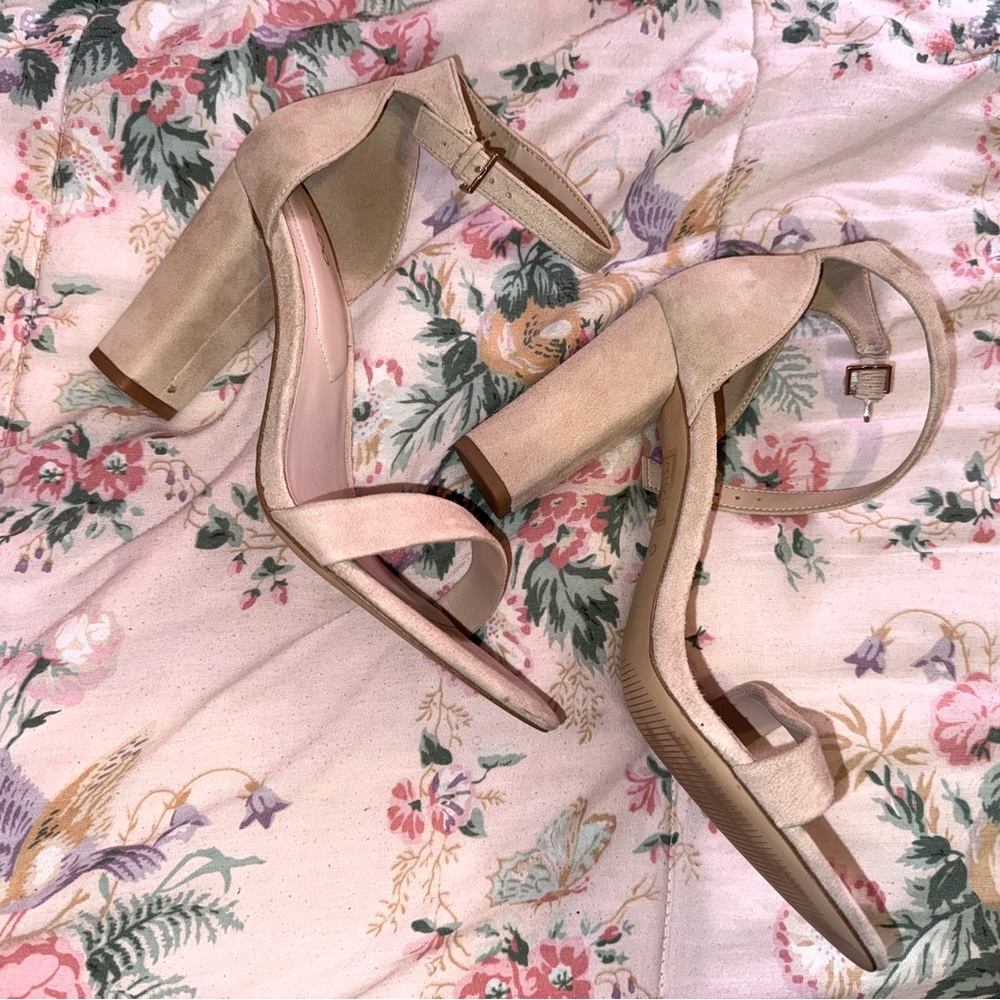 Women Aldo heels